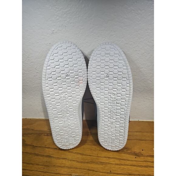 Air Walk Forever 21 US Men’s Size 13 Color Gray & White/ 00465530 - Picture 5 of 5